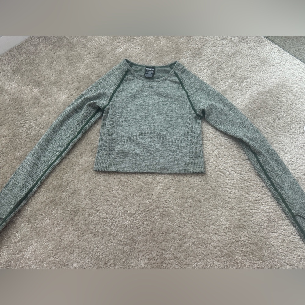 Pink workout long sleeve crop top